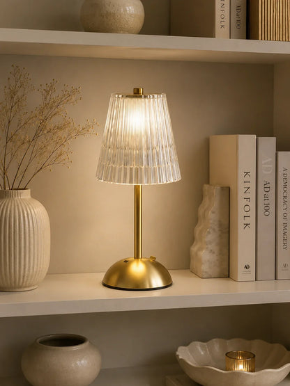 Elitezza Lumière™ Table Lamp