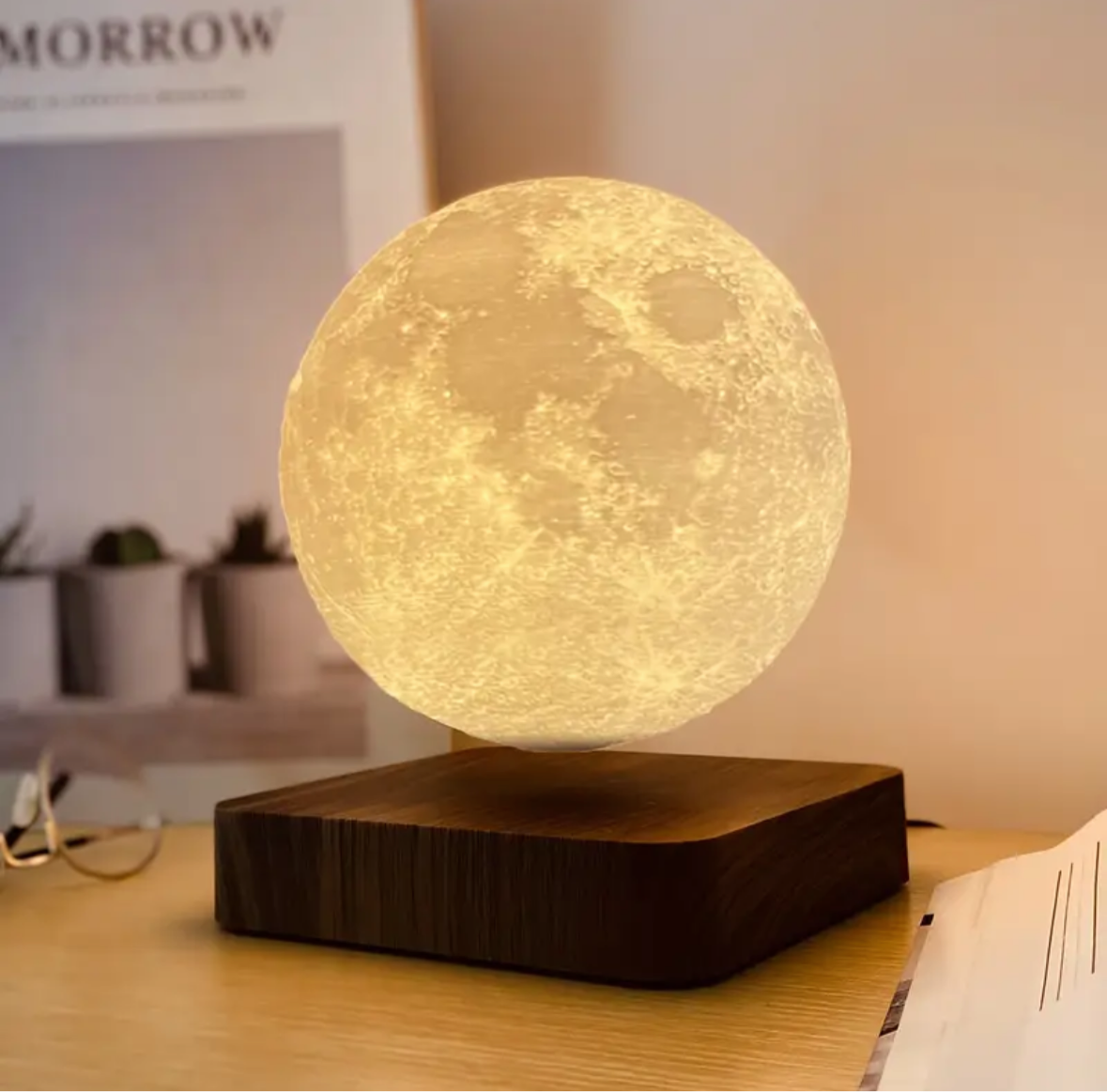 Magnetic Levitating Moon Lamp