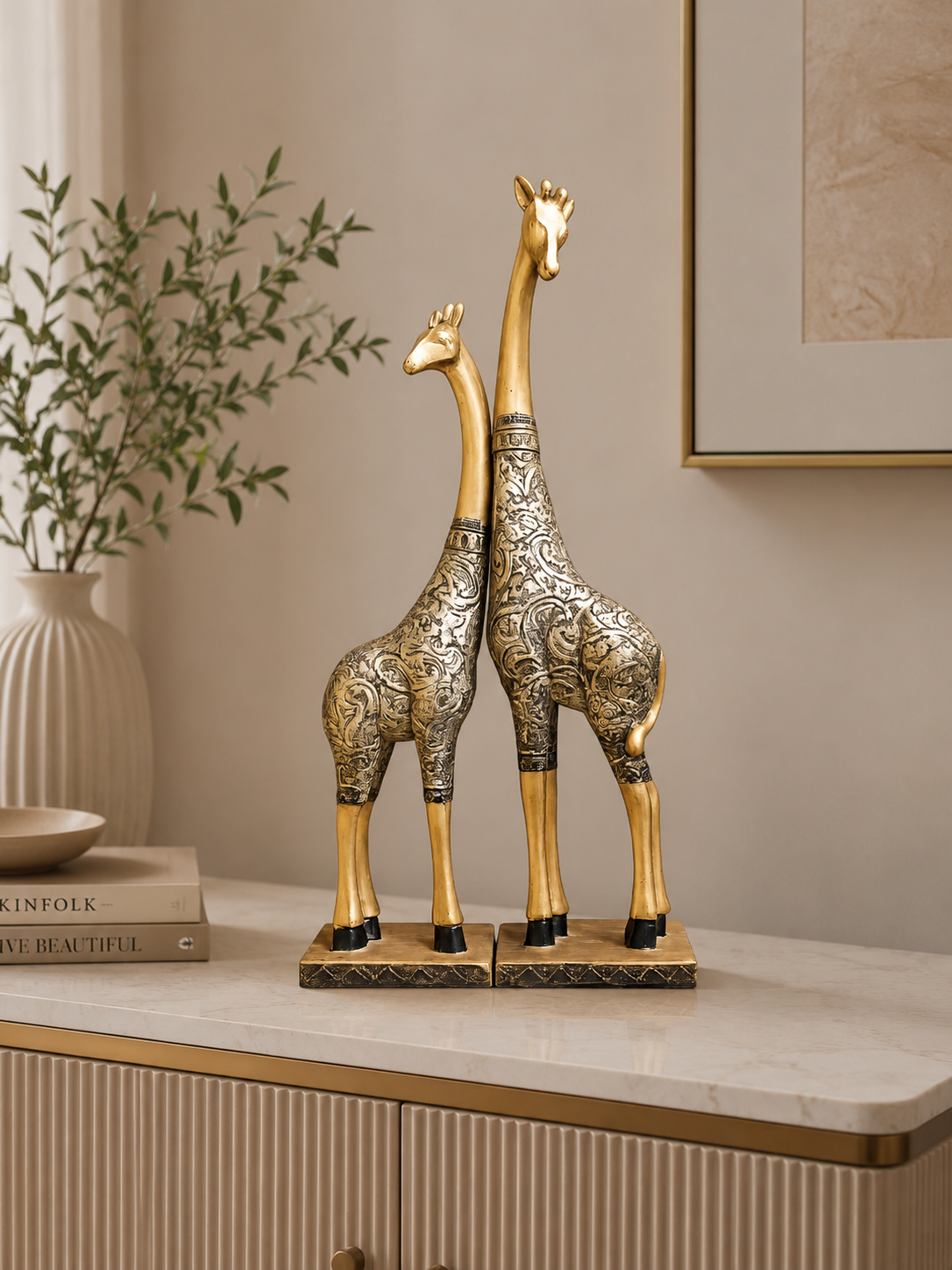 Luxury Giraffe Statue Set of 2