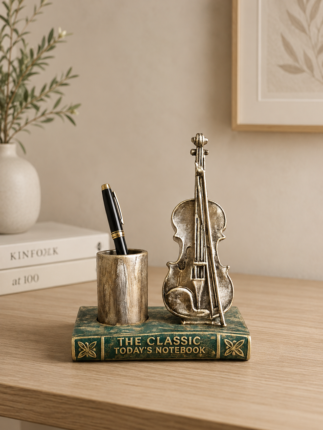 Vintage Violin Pen Holder